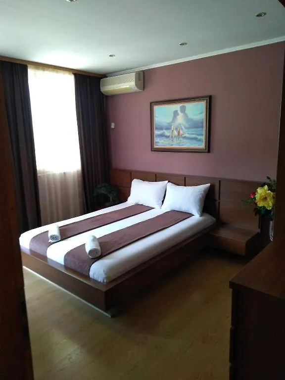 Guest house Къща За Гости Роси