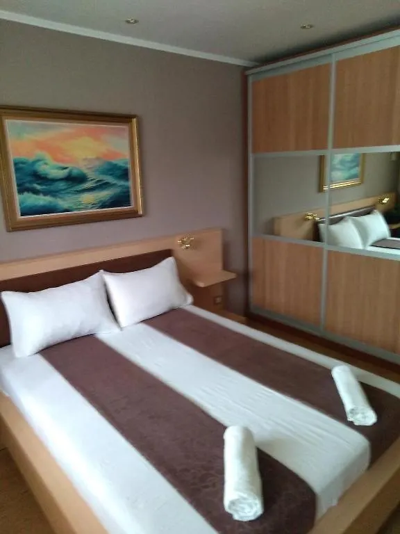 Къща За Гости Роси 0*, Pomorie